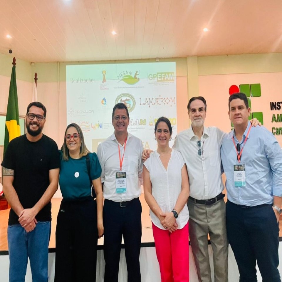 Os Grupos de Pesquisa nas Fronteiras da Amazônia Brasileira: EXPERIÊNCIAS E DESAFIOS NA PRODUÇÃO DE INFORMAÇÕES PARA DESENVOLVIMENTO, CIÊNCIA, TECNOLOGIA E INOVAÇÃO